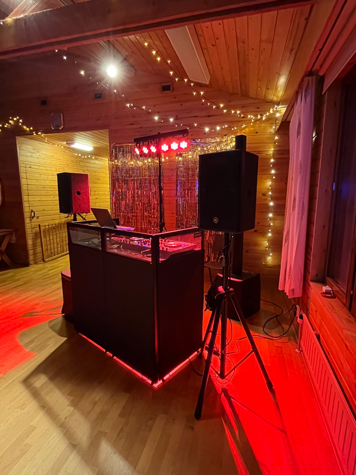 Syntymäpäiväjuhlat: Piikkiön Kehityksen Kerhotalo